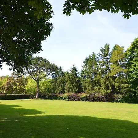 Modern Holiday In Yvoir With Garden