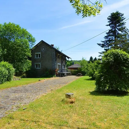 Casa vacanze Modern Holiday In Yvoir With Garden