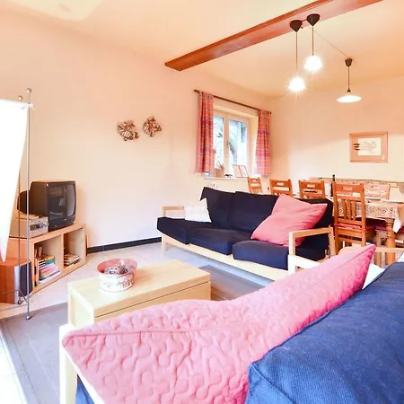 Casa vacanze Modern Holiday In Yvoir With Garden
